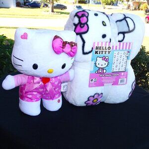 Hello Kitty Lovely Bed Set -Doll & Blanket Throw
